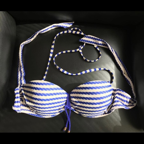 La Vie en Rose Bikini Top - Picture 6 of 8